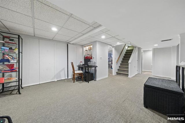 25 Grove Street, Caldwell, NJ 07006