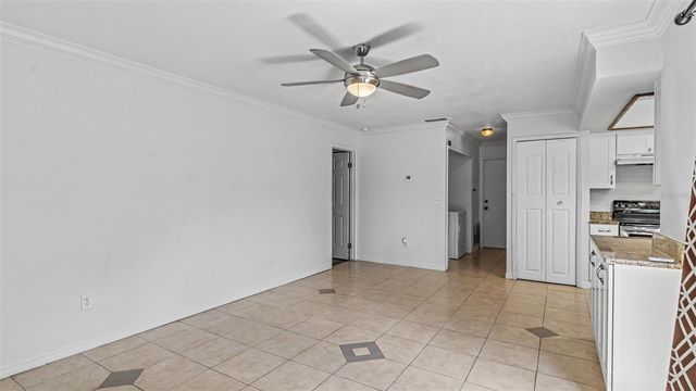 1306 BORDEN COURT, Valrico, FL 33594