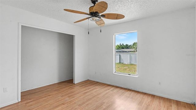 1306 BORDEN COURT, Valrico, FL 33594