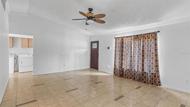 1306 BORDEN COURT, Valrico, FL 33594