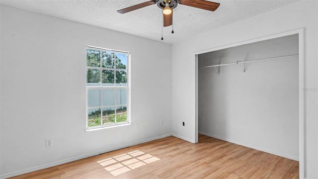 1306 BORDEN COURT, Valrico, FL 33594