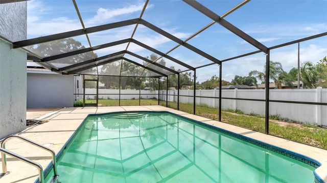 1306 BORDEN COURT, Valrico, FL 33594