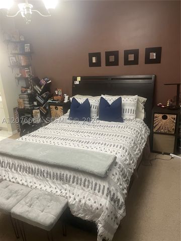 1522 Barcelona Way 5-20, Weston, FL 33327