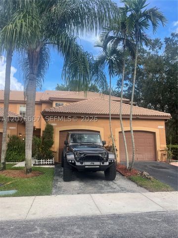 1522 Barcelona Way 5-20, Weston, FL 33327