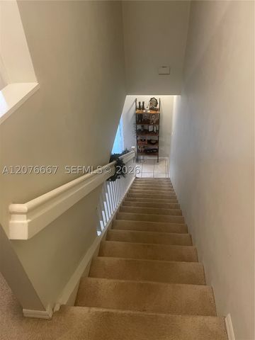 1522 Barcelona Way 5-20, Weston, FL 33327