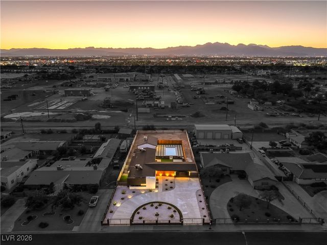 644 Lacy Lane, Las Vegas, NV 89107