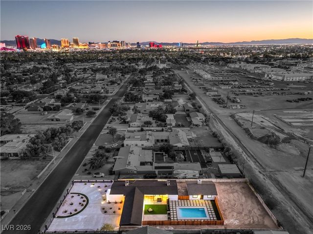 644 Lacy Lane, Las Vegas, NV 89107