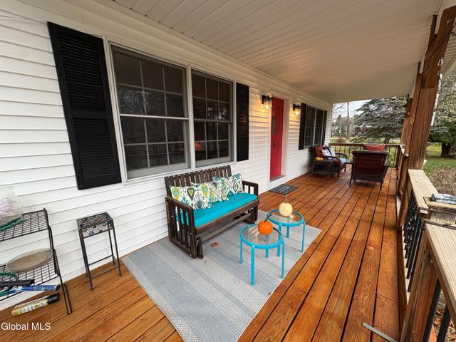 531 Delaware Avenue, Bethlehem, NY 12054