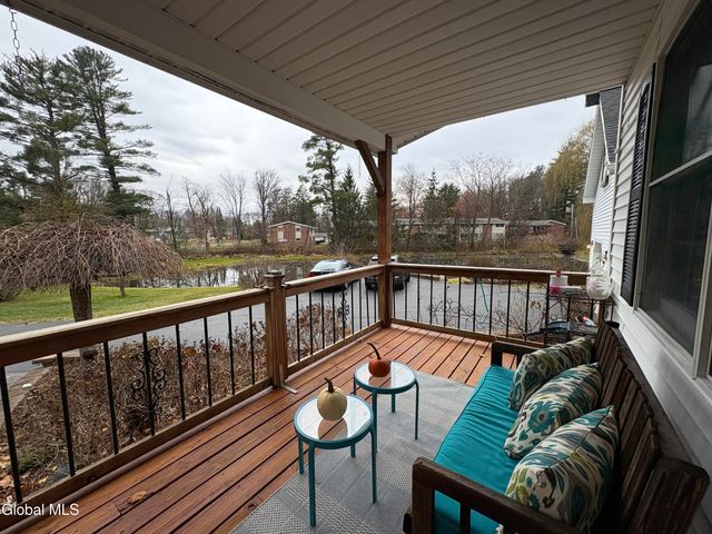 531 Delaware Avenue, Bethlehem, NY 12054