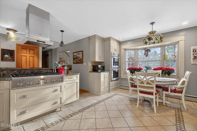 531 Delaware Avenue, Bethlehem, NY 12054