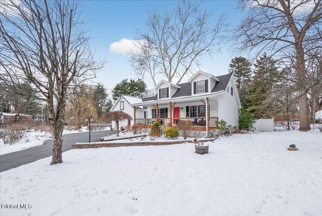 531 Delaware Avenue, Bethlehem, NY 12054