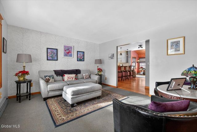 531 Delaware Avenue, Bethlehem, NY 12054