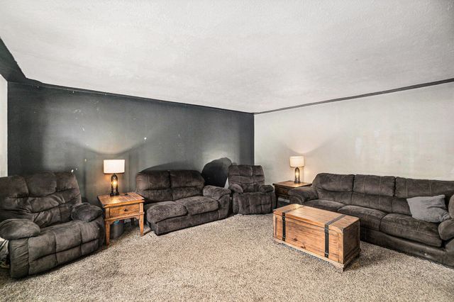 2965 W Giles Road, Laketon Twp, MI 49445