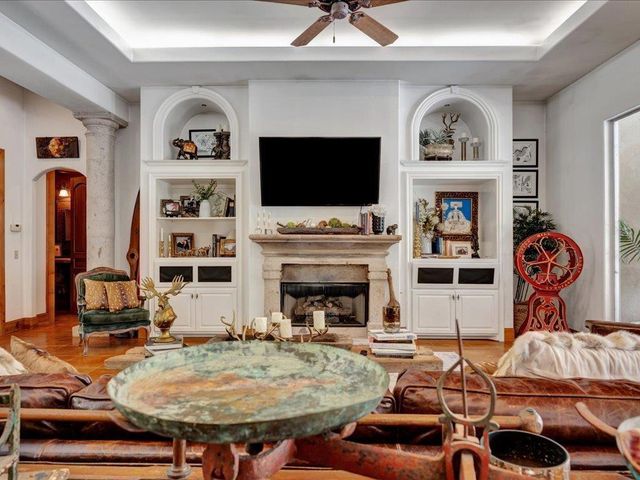 2102 Brentwood Drive, Lufkin, TX 75901