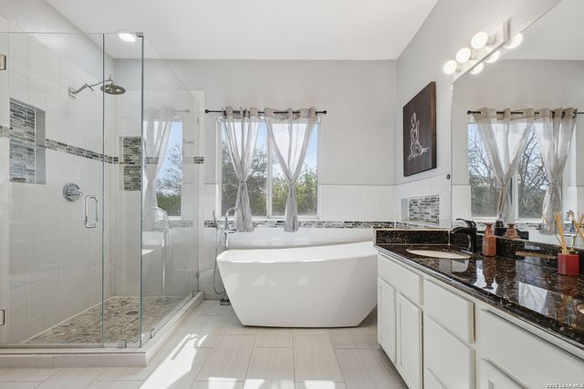 7202 Carriage Oaks, San Antonio, TX 78249