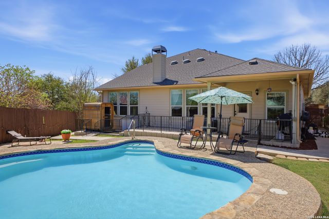 7202 Carriage Oaks, San Antonio, TX 78249