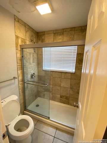 211 Natalen Ave Apt 210, San Antonio, TX 78209