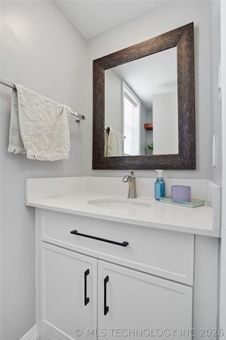 6717 S 68th East Avenue, Tulsa, OK 74133