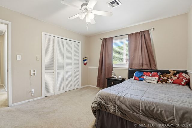 6717 S 68th East Avenue, Tulsa, OK 74133