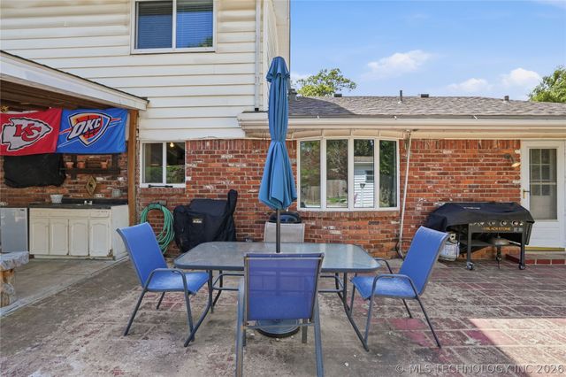 6717 S 68th East Avenue, Tulsa, OK 74133