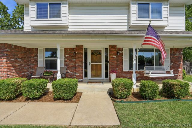 6717 S 68th East Avenue, Tulsa, OK 74133