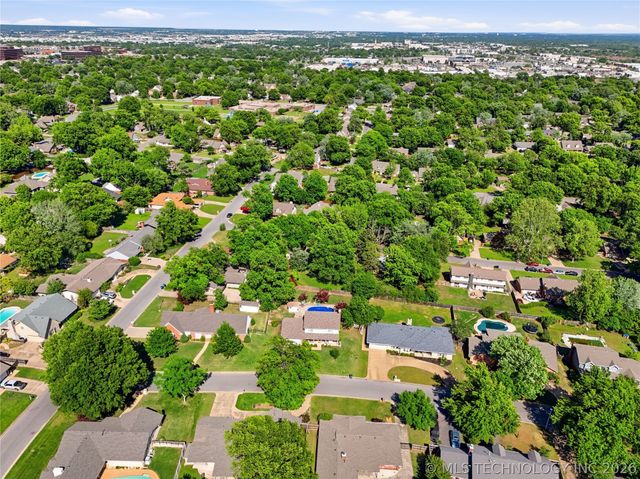 6717 S 68th East Avenue, Tulsa, OK 74133