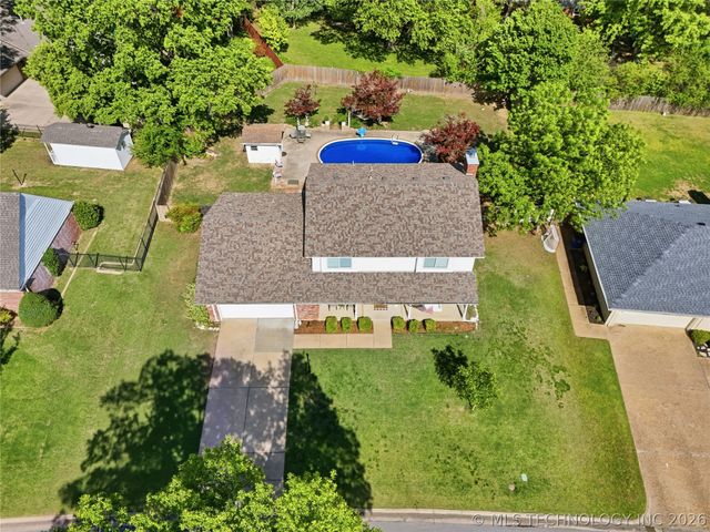 6717 S 68th East Avenue, Tulsa, OK 74133