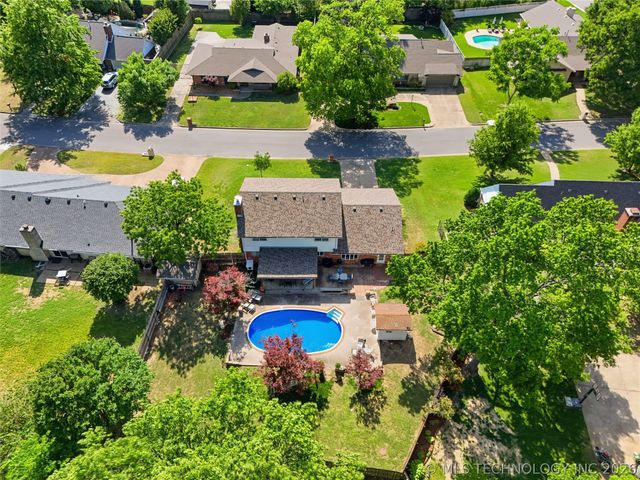 6717 S 68th East Avenue, Tulsa, OK 74133