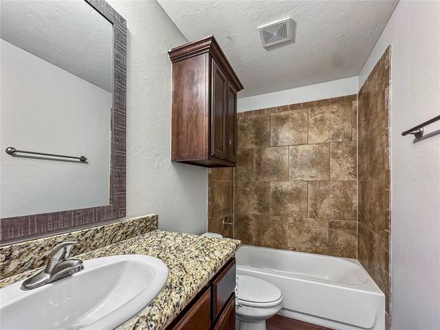 1729 Everglade Court, Oklahoma City, OK 73128