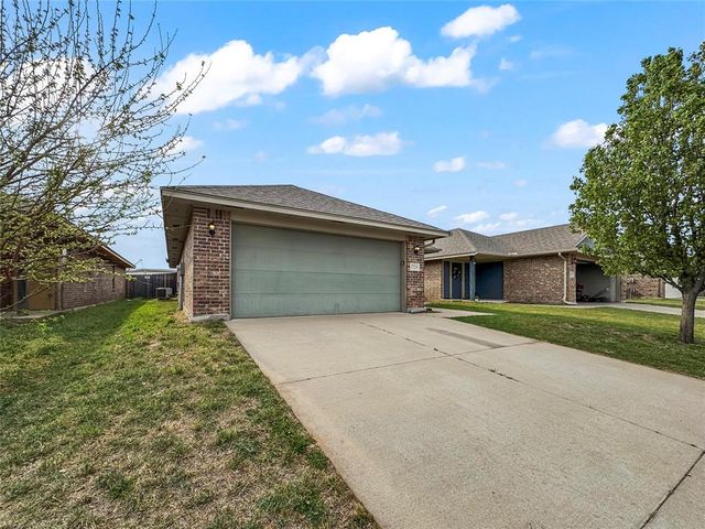 1729 Everglade Court, Oklahoma City, OK 73128