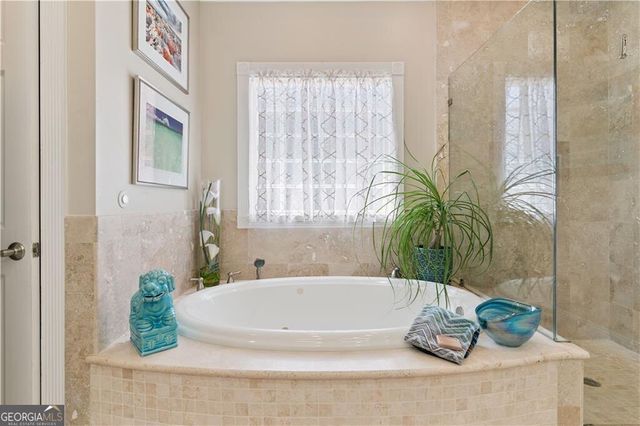 12 Tupelo Drive, Brunswick, GA 31525