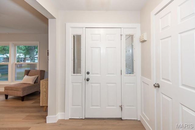 729 Wingan Lane, St Louis, MO 63125