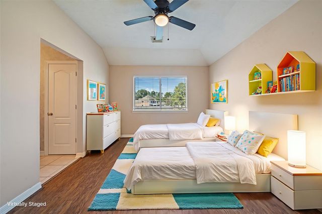 9306 Lochflora Drive, Spring, TX 77379