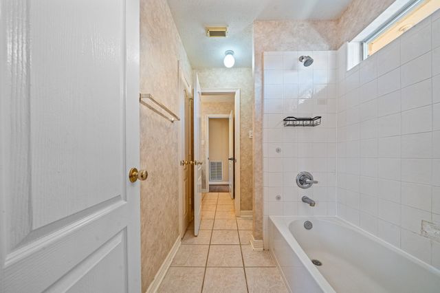 9306 Lochflora Drive, Spring, TX 77379