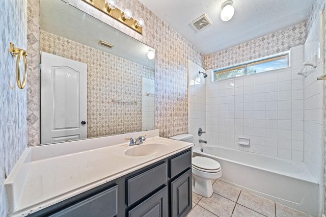 9306 Lochflora Drive, Spring, TX 77379