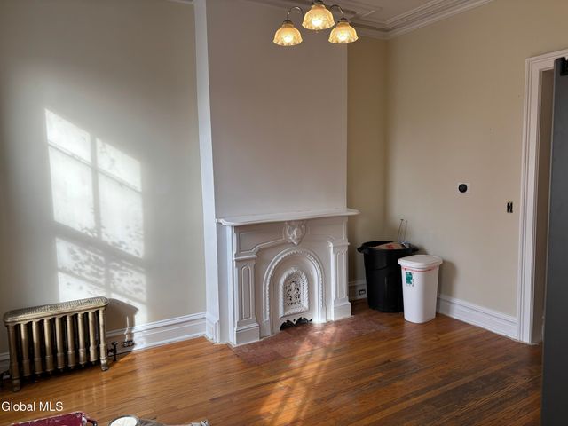 44 Clinton Avenue, Albany, NY 12210