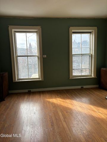 44 Clinton Avenue, Albany, NY 12210