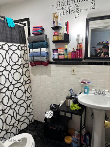 44 Clinton Avenue, Albany, NY 12210