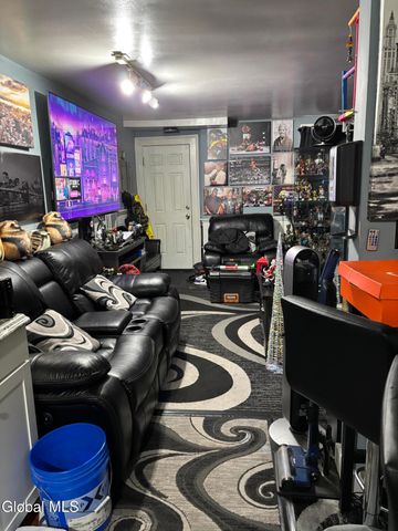 44 Clinton Avenue, Albany, NY 12210