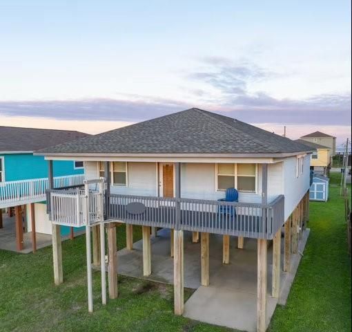 1426 Bluewater Highway, Surfside Beach, TX 77541