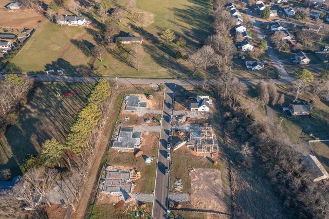 113 Centennial Lane, Columbia, TN 38401