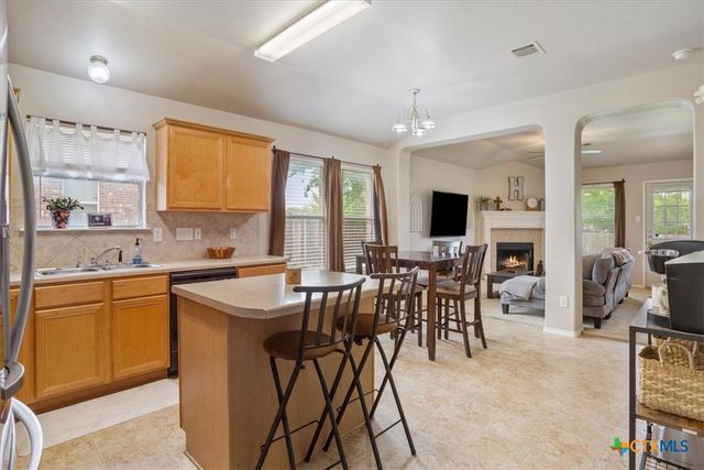 425 Weeping Willow Drive, Temple, TX 76502