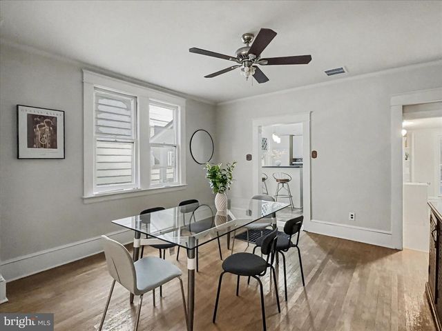 88 E MAIN ST, Windsor, PA 17366