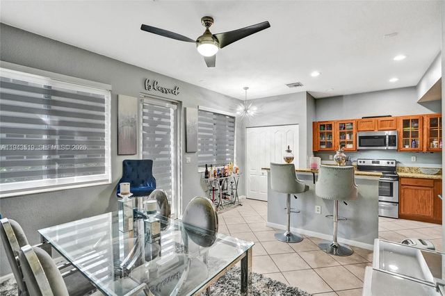 21427 NW 13th Ct 314, Miami Gardens, FL 33169