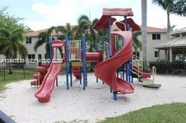 21427 NW 13th Ct 314, Miami Gardens, FL 33169