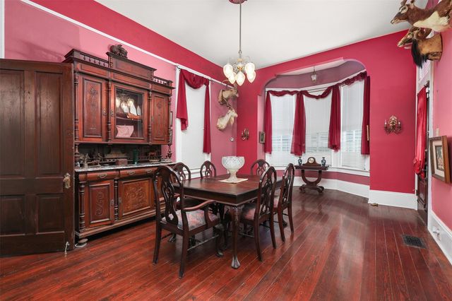 1712 Winnie Street, Galveston, TX 77550