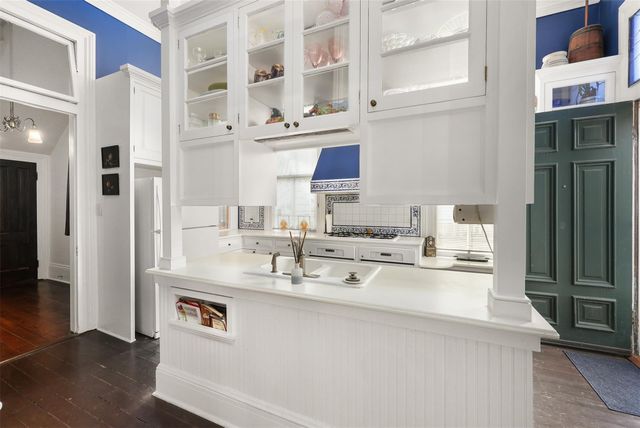 1712 Winnie Street, Galveston, TX 77550