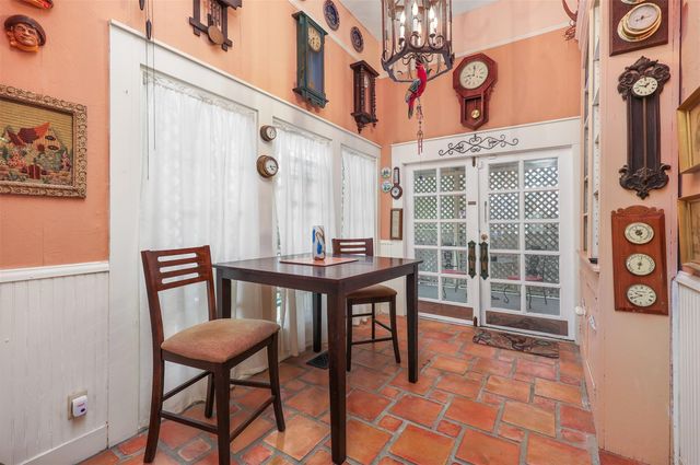 1712 Winnie Street, Galveston, TX 77550