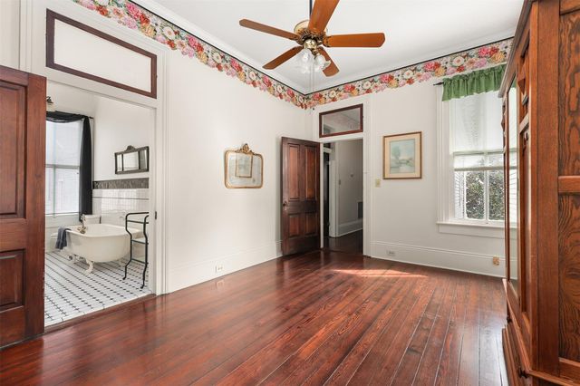 1712 Winnie Street, Galveston, TX 77550