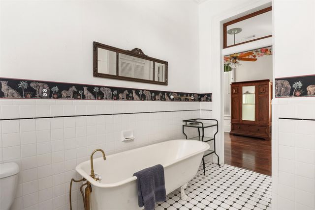 1712 Winnie Street, Galveston, TX 77550